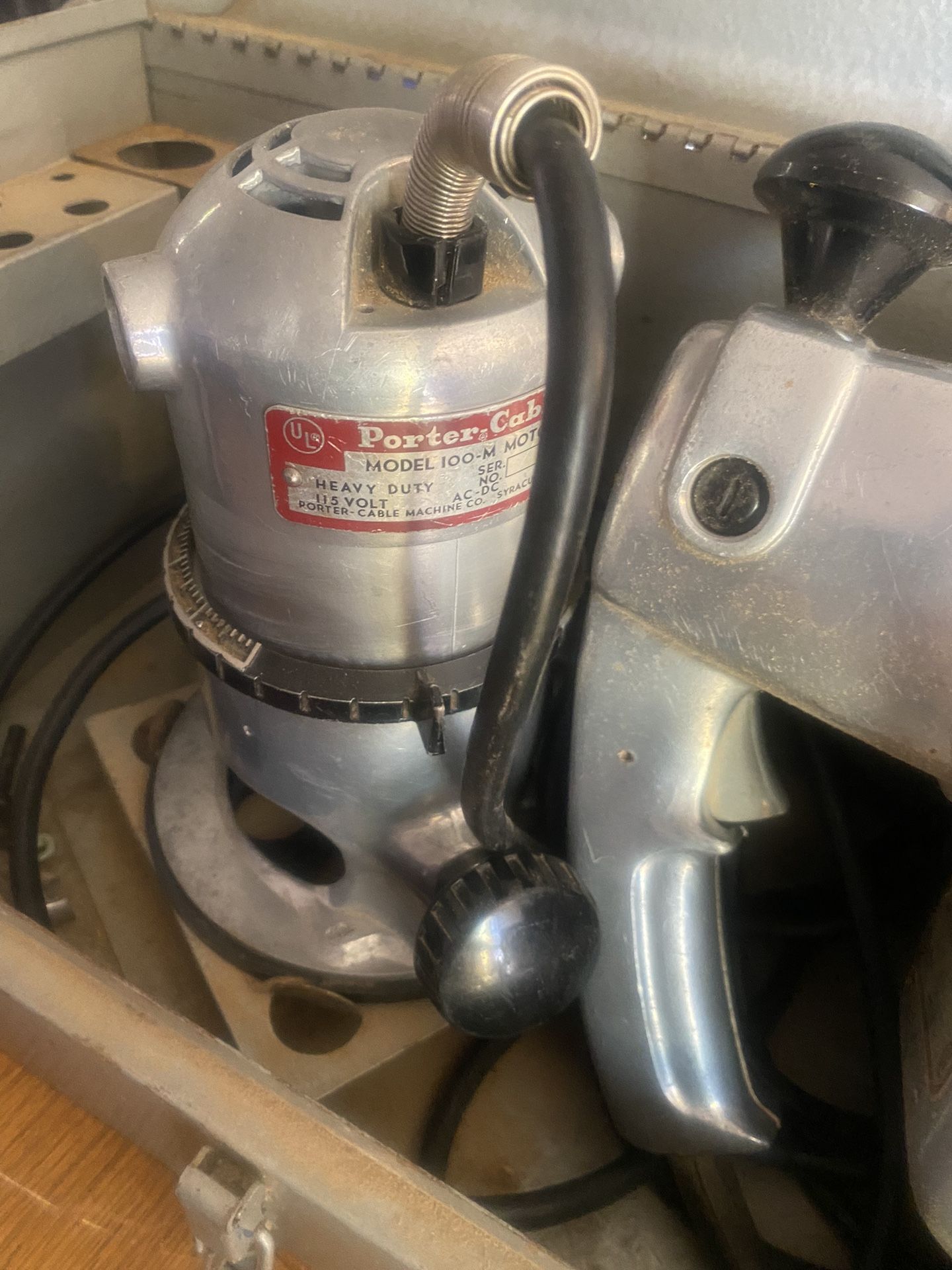 Rare porter-cable model 100-m motor model 106B-heavy duty with tool box