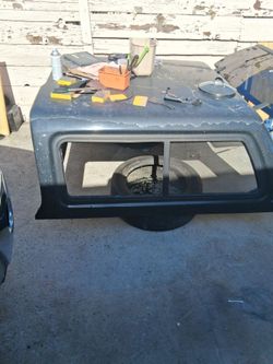 For Nissan Frontier need one side slide windows.