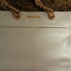 Michael Kors Leather Purse 