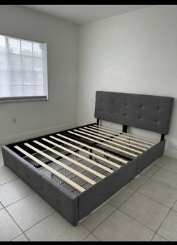 Allewie Queen Size Storage Bed Frame with 4 Underbed Drawers