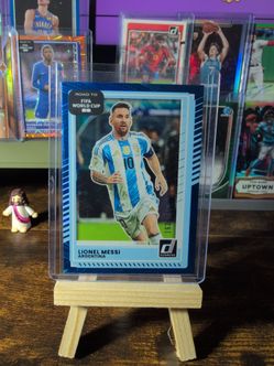 Lionel Messi Blue Prizm /399