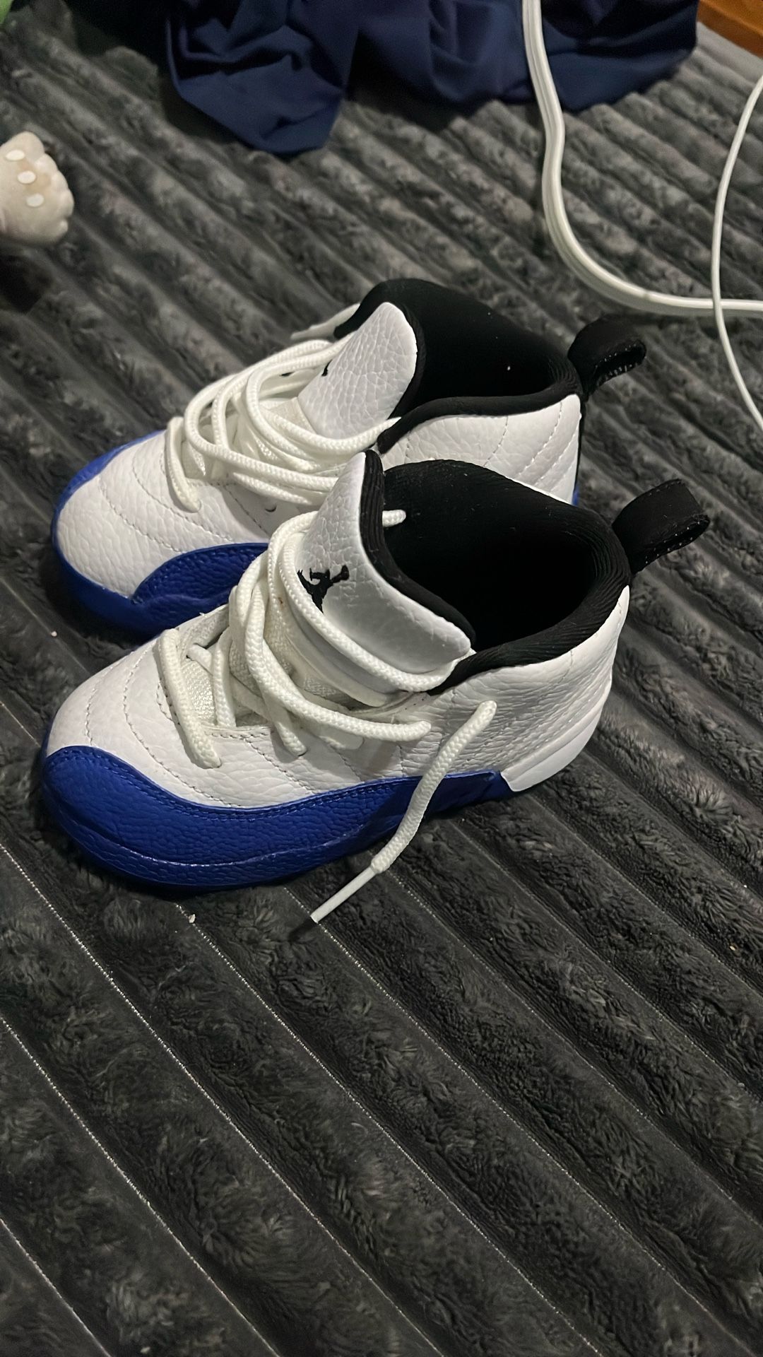 Jordan Blueberry 11 Sz 8C toddler