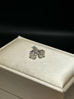 Diamond earrings