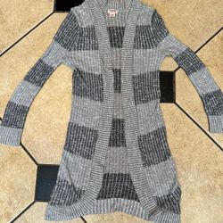 Xs Cardigan. $5