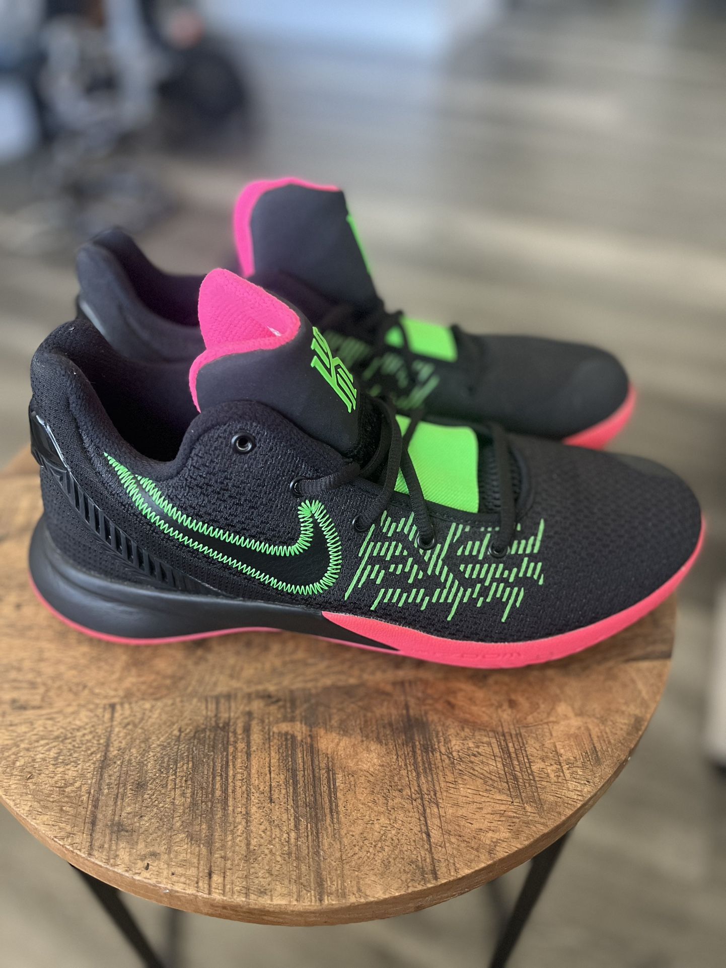 Nike Kyrie Flytrap 2