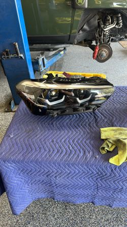 BMW X5 X6 HEADLIGHT RIGHT PASSENGER 2019 2020 2021 2022 2023 5A27994-01 OEM