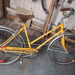 Lady Cruiser Good Condition 
