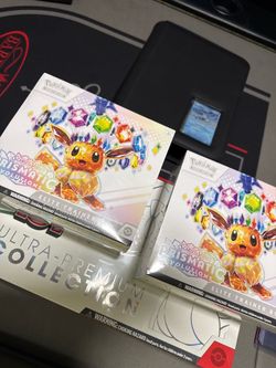 Pokémon Prismatic Evolutions ETB