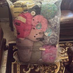 6 Big Squishmallows, And 2 Medium Size All For  50 