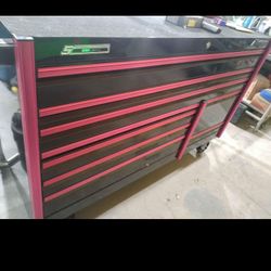 68 Inch Epiq Toolbox 