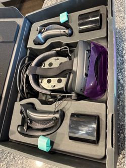 Valve Index - Nearly Full Kit - Read Description