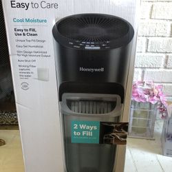 Brand new Honeywell humidifier all info about this item is on the pictures on this post $210 value on sale for only $100