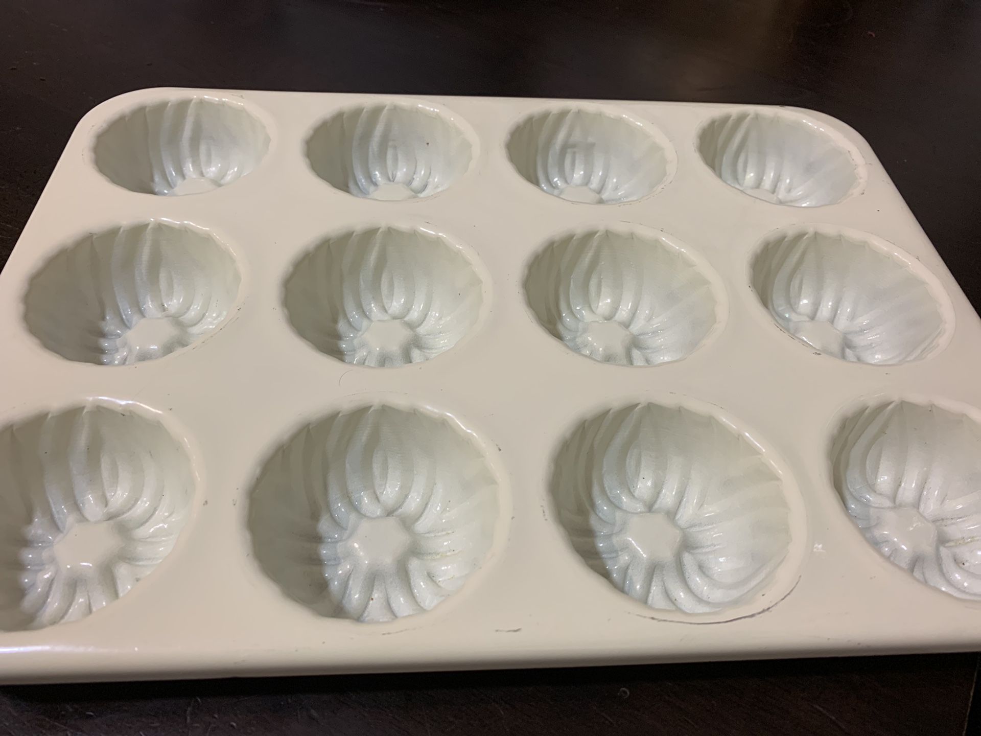 Mini Bundt Cake Pan