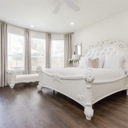 Priced To Sell! - Custom Acme Vendome King Bedroom Set