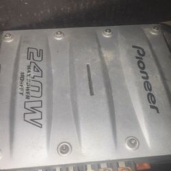 Pioneer 240w GM-X372 Amplifier 
