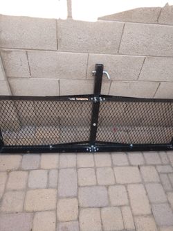 U-Haul rack