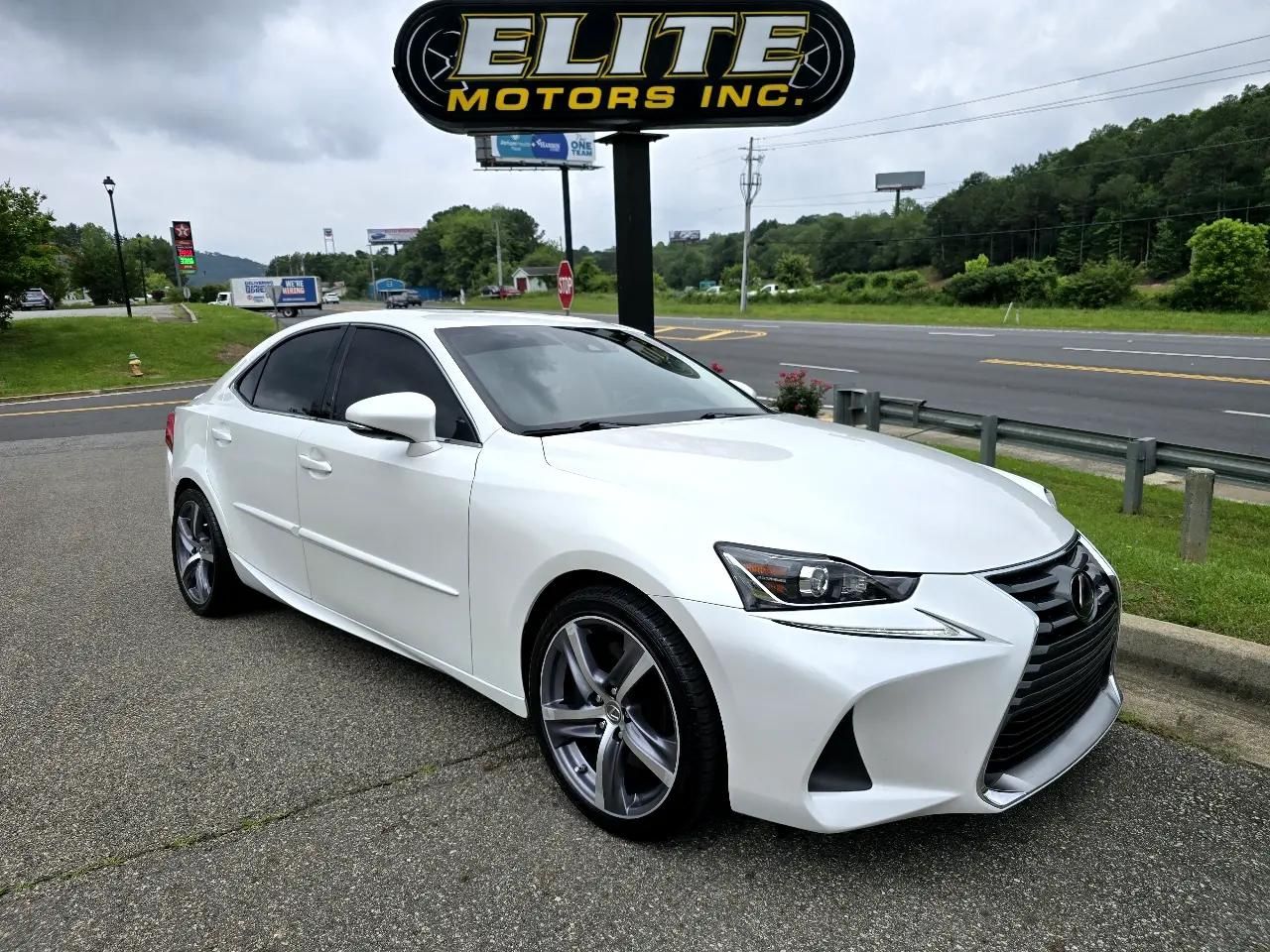2018 Lexus IS 300
