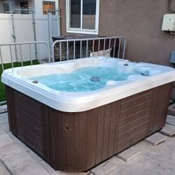 Spa Hot Tub Jacuzzi