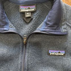 Used Patagonia Women’s XS Navy Blue