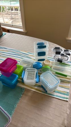 Plastic air-tight containers,