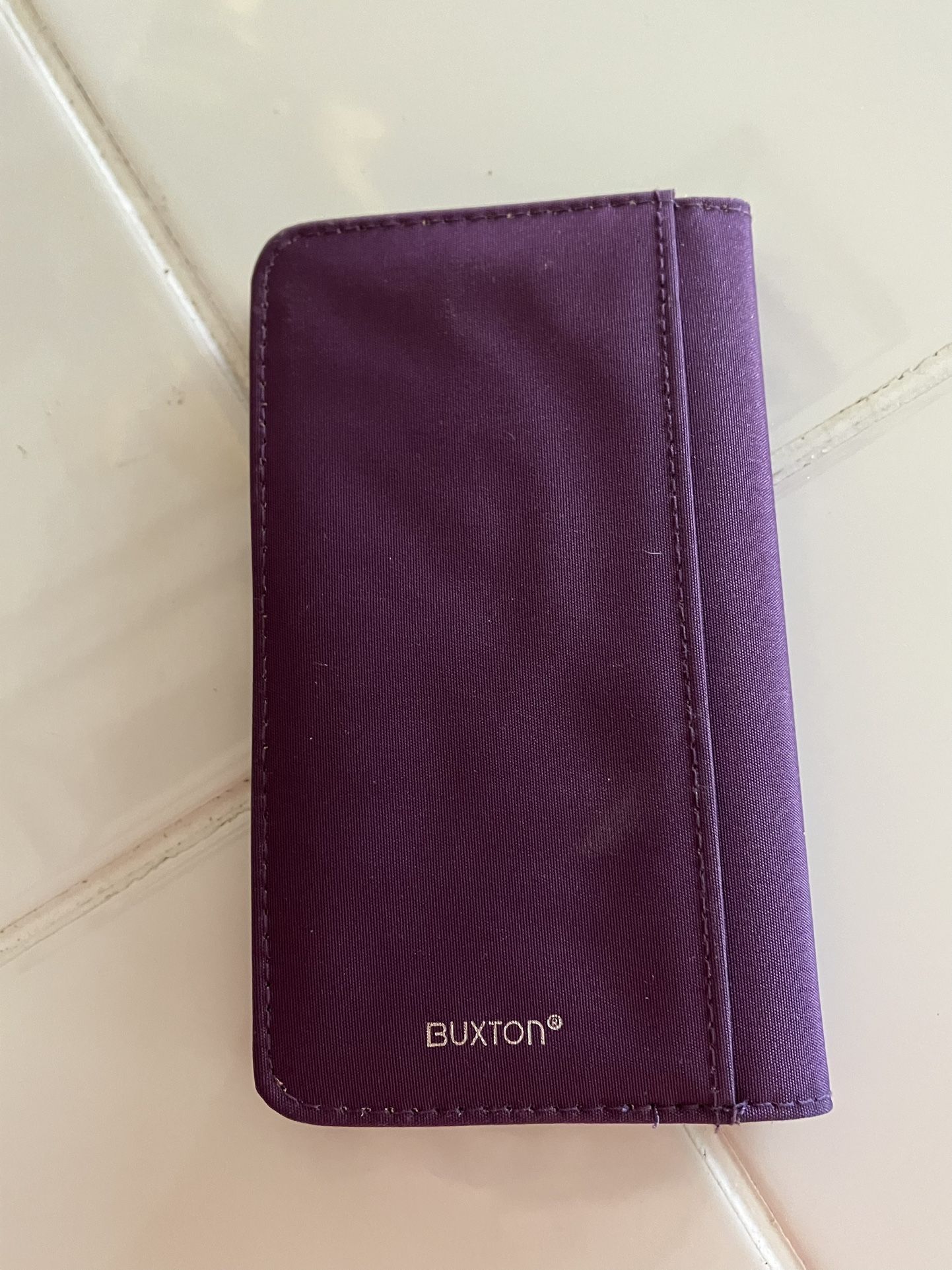 BUXTON CREDIT CARD WALLET