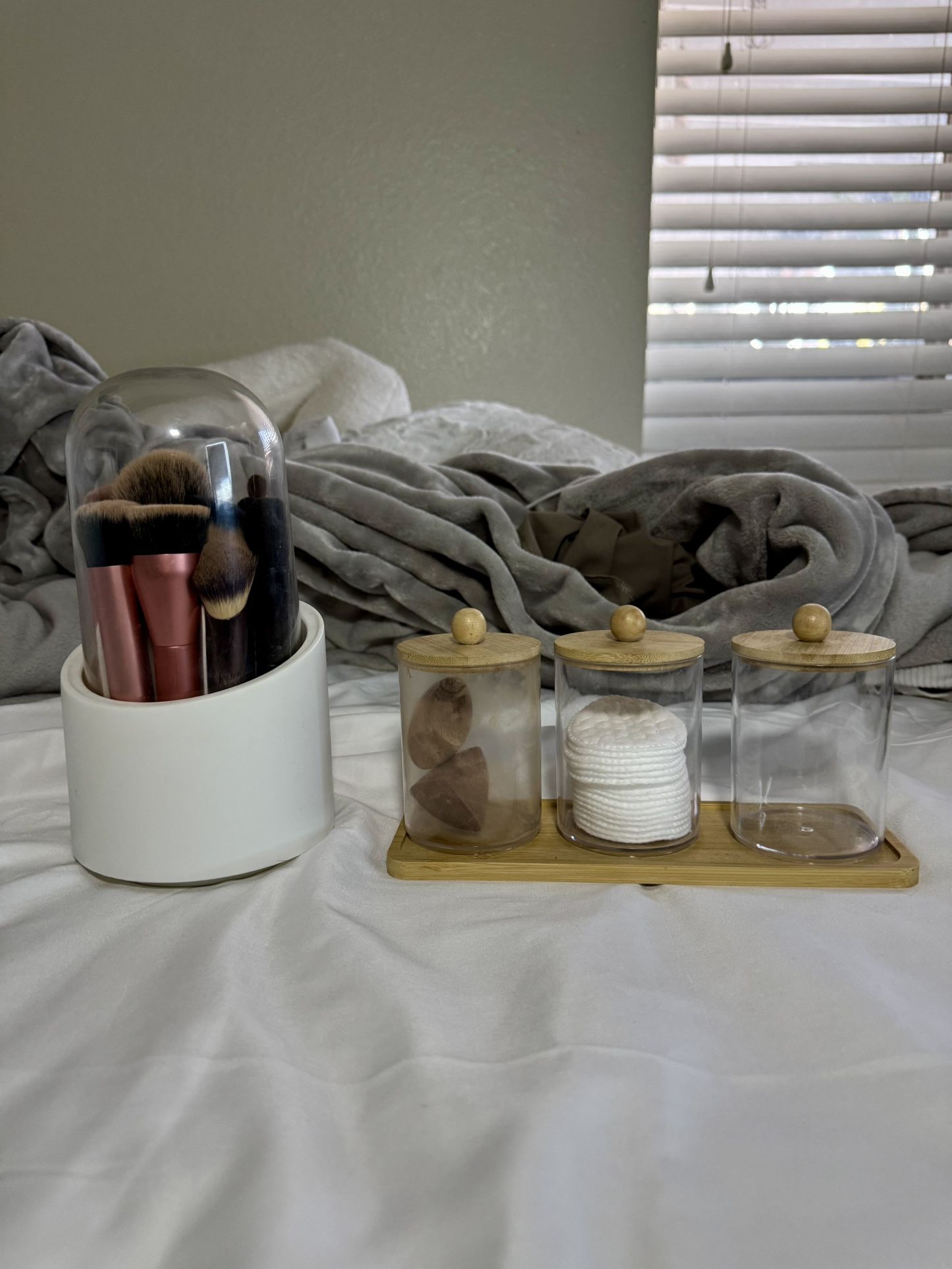 Makeup Brush Organizer