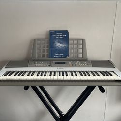 Yamaha YPT-300  electric piano/keyboard