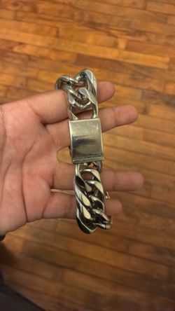 thick stainless steel curb chain bracelet