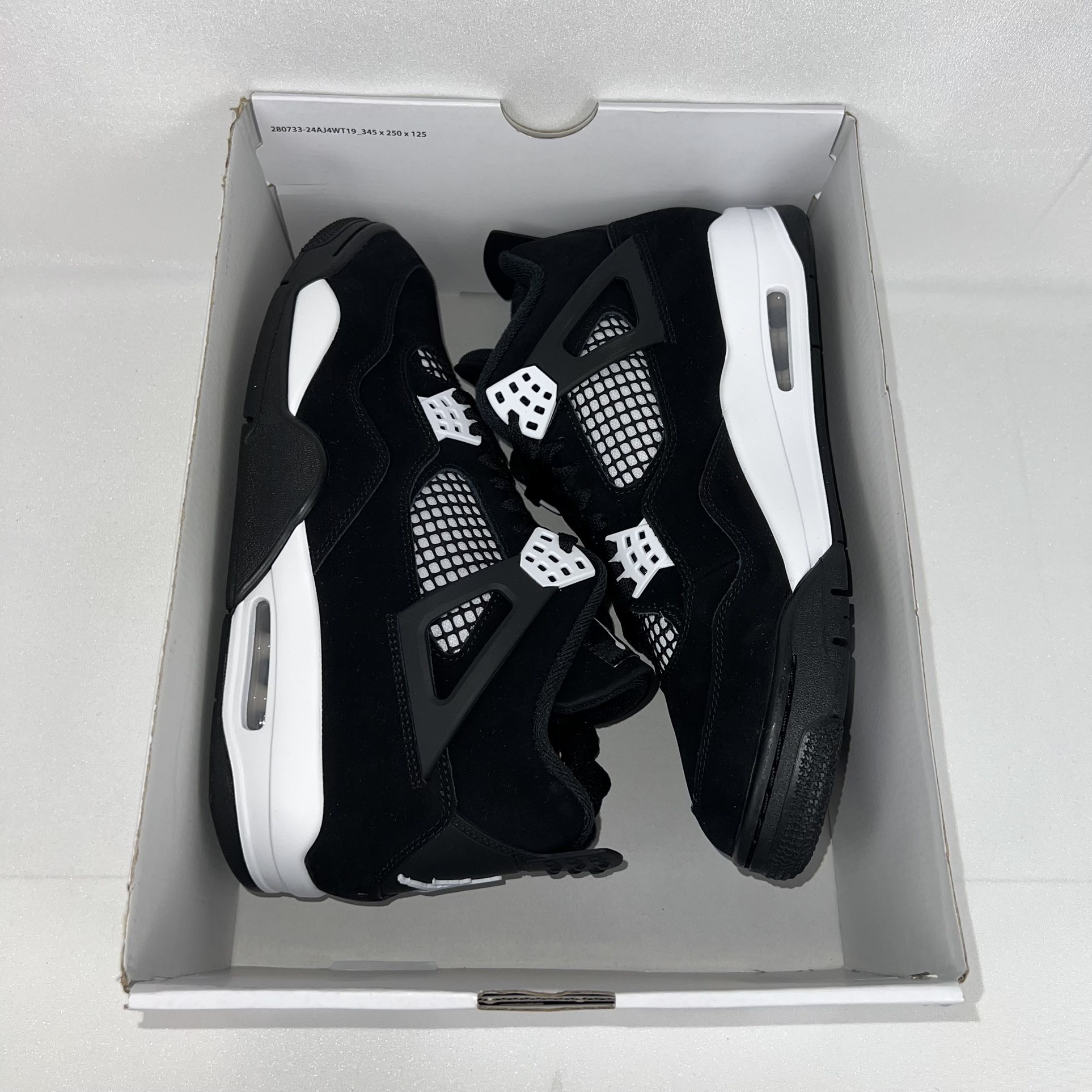 Jordan 4 Retro White Thunder