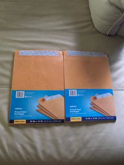 Envelopes 10x13. 40 total