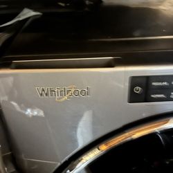 Whirlpool Front Loading Washer/Dryer Set