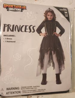 Halloween costume girl  black princess goth size M 7to8 yrs old 🎃