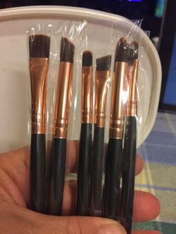 BrocHAS PARA MAQUILLAJE