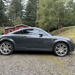 2004 Audi TT