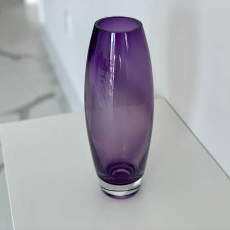 12.5 Inch Tall Glass Vase Purple Lilac Color New