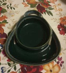 Serving dish for dip/ crackers