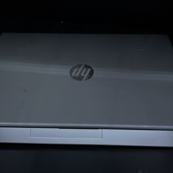 HP COMPUTER LAPTOP