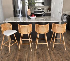 26" Swivel Rattan Bar Stools Set of 4, Counter Height Barstools, White