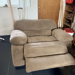 Free Electric Recliner 