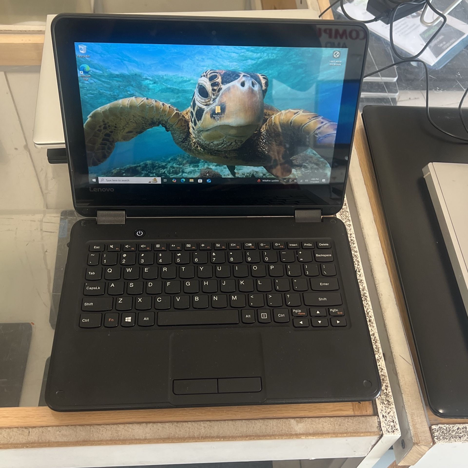 Lenovo Laptop