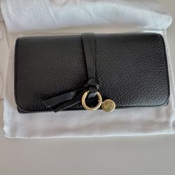 Chloé Black Leather Wallet with Gold Accent 