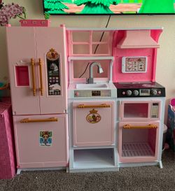 Princess theme kitchen
