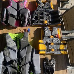 Life Vests, Life Jackets, Boating, Wakeboarding, Waterskiing, Sea doo, Jet Ski, Water Actvities