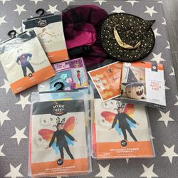 Halloween stuffs lot