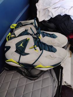 Used Jordan shoes