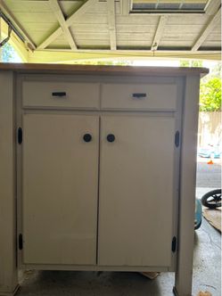 Kitchen Island / Garage Work Table (measurements in description)