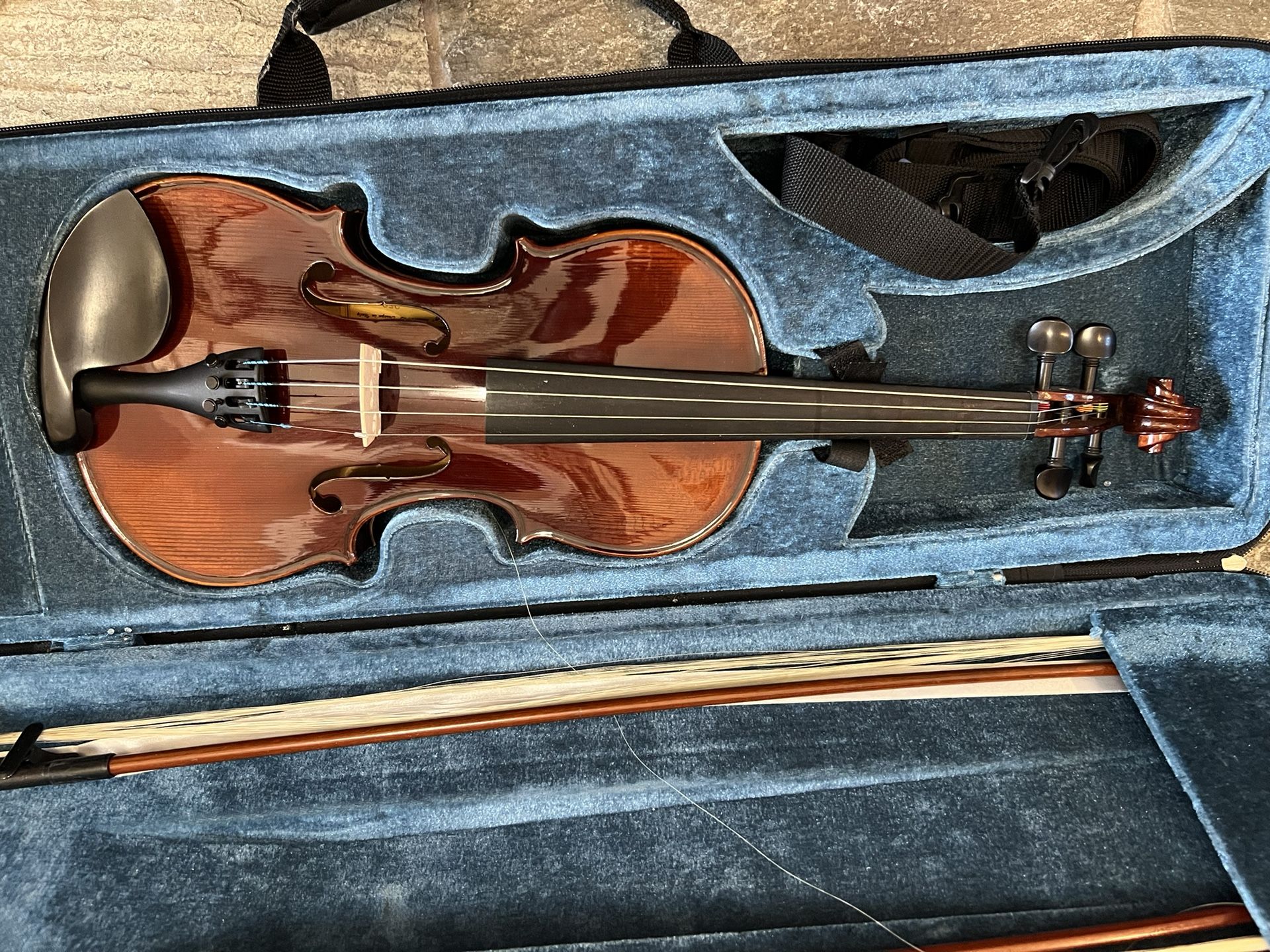 Full Size Violin