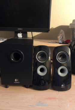 Logitech z323