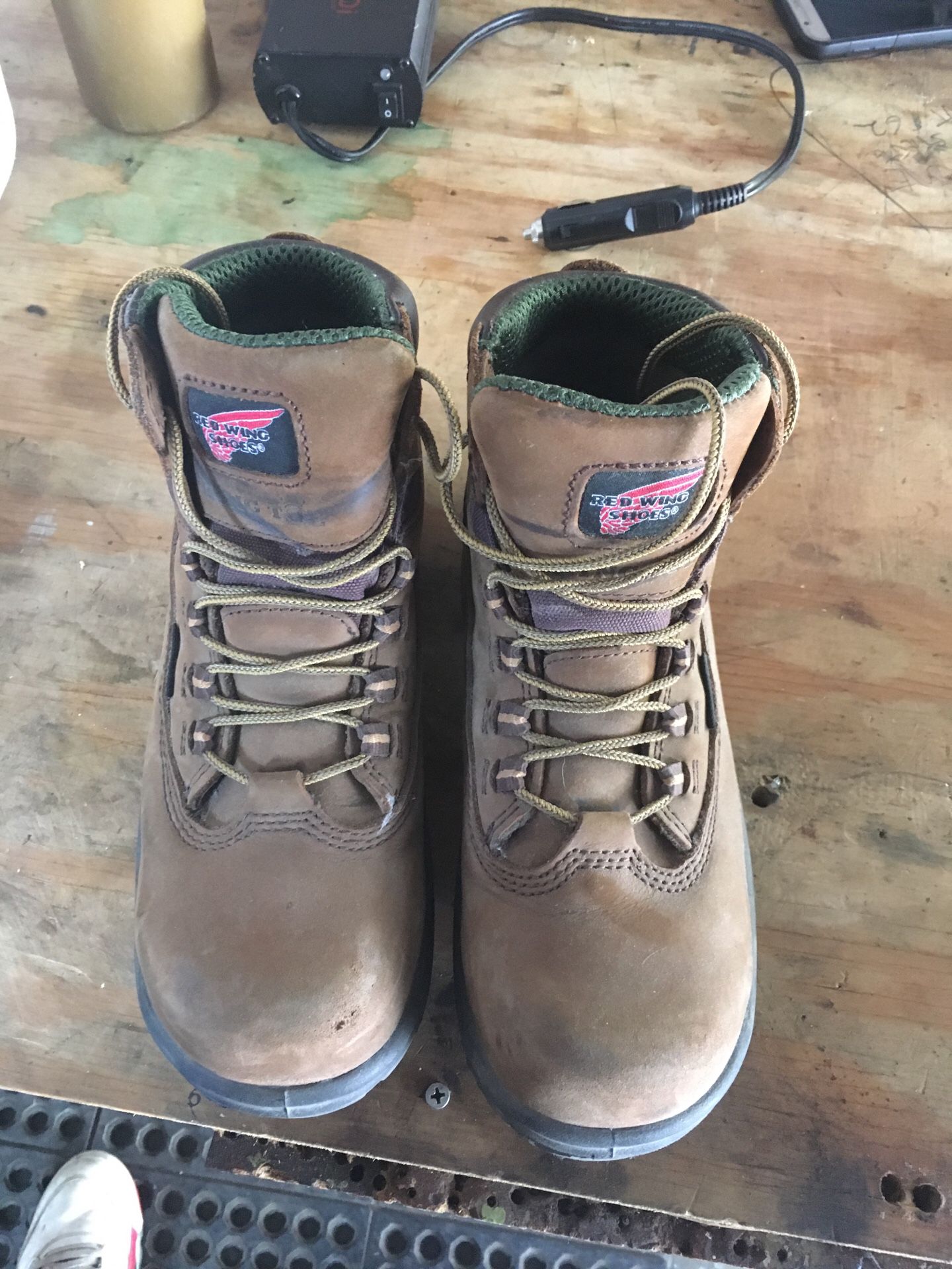 Women's size 8 D red wing shoes boots