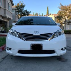 2011 Toyota Sienna
